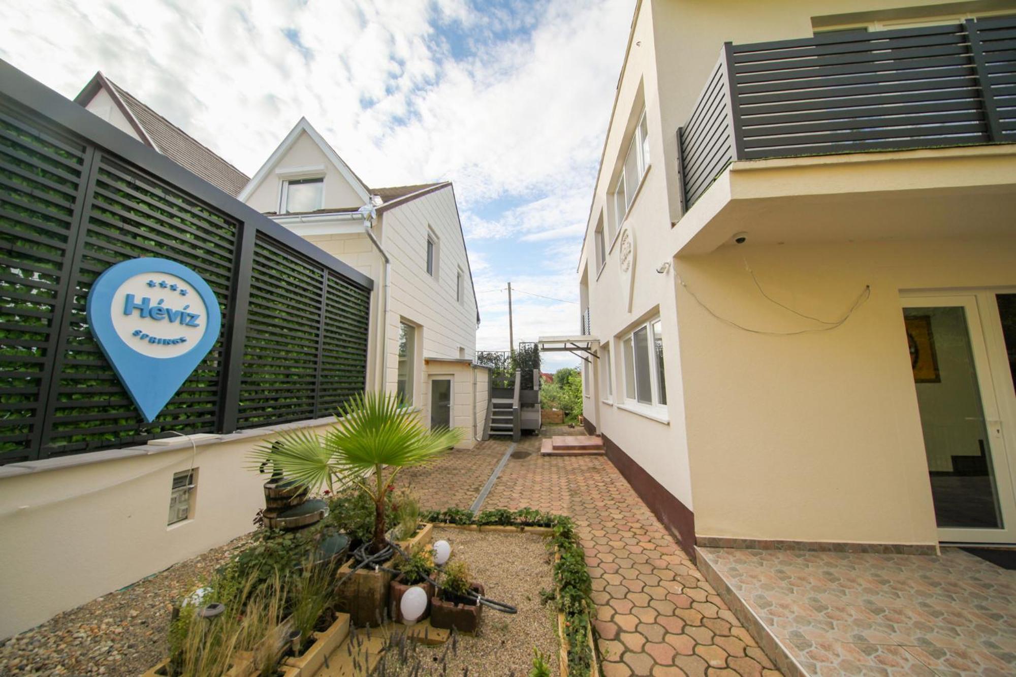 ****Heviz Springs Apartments Exterior photo